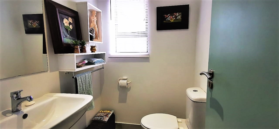 3 Bedroom Property for Sale in Monte Christo Western Cape